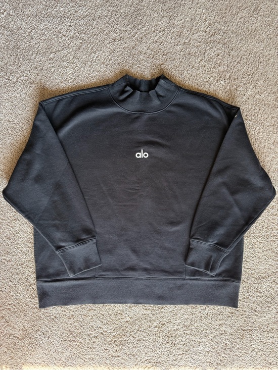 ALO Yoga Sweaters - Alo Black Mock Neck Sweatshirt